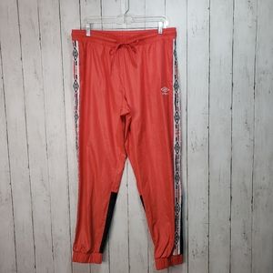 Umbro Women's Soccer Windbreaker Exercise Joggers Pants Size Large Pockets.